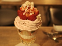 [平日昼]2F桜パフェのお食事コース