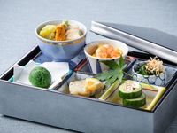 日本料理会席 「雅（みやび）」　獺祭3種飲み比べ付き