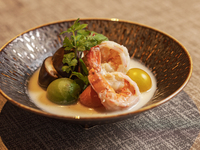 Ayatana 7 Course Menu