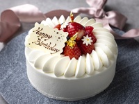 草莓酥饼，12厘米（4号尺寸）[含盘子] *2026年6月1日起供应*