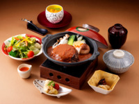 アジアンフェア【期間限定】黒毛和牛ハンバーグ御膳　2,750円
