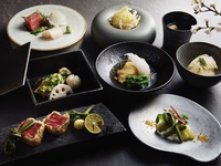 [Dinner: Ran] Chef's recommended kaiseki course featuring spring ingredients and wagyu beef, 8 dishes + one drink