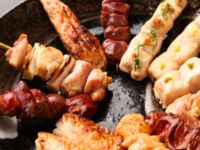 5月〜【2時間飲み放題】炭火焼鳥や鶏団子のみぞれ餡、鶏出汁醤油鍋など全8品¥5,000