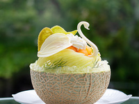 [Limited to 10 servings per day] Swan Melon Pudding Parfait 🦢 (with coffee or tea)