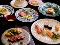 From May 25th: Private room overlooking the garden. [Garden Chef's Choice Course] 'Grilled Wagyu Beef on Lava Stone & 5 Pieces of Edomae Sushi' 9 dishes in total. Price: 8,800 yen (tax included)