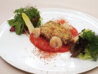 若鶏もも肉の香味焼き　海老とサラダメスクラン