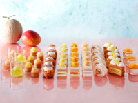 <Adult rate for WEEKENDS & HOLIDAYS > Sandwich & Dessert Buffet: Melon, Mango ＆ Peach