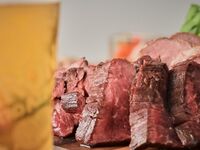 【天空ビアガーデン】ミートコンボや鮮魚パスタ等9品＋3種の生ビール含む120分飲み放題