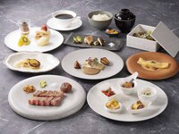 【絢-aya-】A5ランク銘柄牛の鉄板焼フルコース全11品