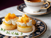 Seasonal scones/Mango (tea set)