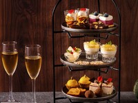 [Japanese Afternoon Tea] Seasonal sweets and meals + free Ibi tea, black tea, etc.