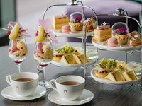 【季節の味覚】PEAKS Afternoon Tea ＋カフェフリー（120分制）