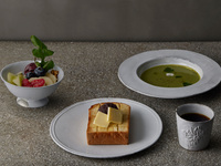 Simple Morning Set: Homemade Anko Butter Toast with Acai Bowl [¥2,800 (excluding tax)]