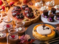 【MoonGlow】Sky-high dessert buffet “Chocolate Wonderland Tea Party ~Chocolate Labyrinth in a Wonderland~” (Elementary school students)