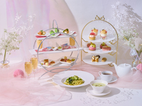 【和牛ランチ】乾杯酒×10種前菜×ピーチブランシュアフタヌーンティー