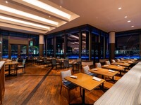 [Minato Mirai Festival - August 24th Only] Hotel's Special Bento Box & Free Drinks at the 1st Floor Outdoor Terrace | (Ages 5-19) ¥19,000