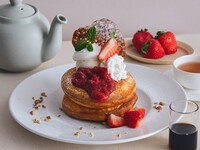 【6月限定】ドリンクセット / 塩バニラクリームとシュガーバターのパンケーキ レモンティーソース