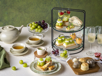 Weekdays /Fresh Shine Muscat Afternoon Tea