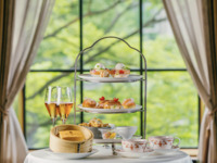 Peach and Earl Grey Night Afternoon Tea / Free drinks included