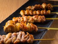 ＜1日4組限定・カウンター17:30までのご予約限定＞飲み放題付！前菜、お任せの串が6種