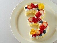 【NUMBER CAKE (2桁) 】直径約18cm 2~6名様用