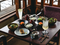 [Lunch] Holiday-exclusive lunch: 6 courses total