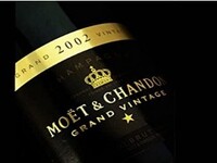 Limited-Time Offer – An Exclusive Evening with Moët & Chandon on July 18th