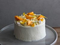 '(12cm) Mango and Oolong Tea Shortcake'