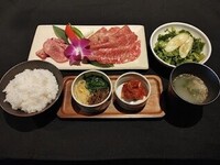 ★Includes welcome drink★　Only available on Saturdays, Sundays, and holidays　Lunch set (course only)