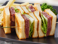 ステーキサンドウィッチセット（平日）
