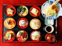 【限量午餐】六色迷你飯碗配時令蔬菜大雜燴套餐