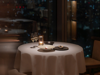 アニバーサリーコース + 乾杯シャンパン + メッセージプレート付き 【窓際確約】