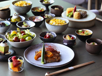 Weekdays | Enjoy a cool Japanese-style semi-buffet lunch (for children aged 6-12)