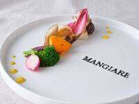 【SEASON LUNCH】横浜野菜のバーニャカウダから始まるメイン（オーストラリア産牛ロース肉）が選べる全4品（土日祝）