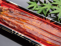 国産鰻と特製タレの鰻蒲焼き