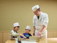 [Adults Only Plan] A Japanese Food Experience Class: A Five-Senses Experience