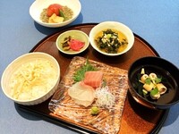 ☆web予約限定プラン　7/3～9/2【平日】和食の人気メニュー『瑠璃』にワンドリンクが付いて¥3,600！