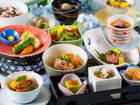 WEB予約限定＊好評により延長！（6/22～6/30平日のみ）「みやま御膳」に「根室産蒸しタラバ蟹」付！