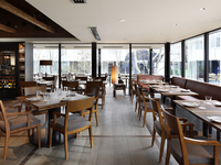 【Weekend/Holiday Lunch】＊Inside Table Seating＊