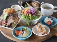 【大人のランチプレート】★ドリンクバー付き★1日10食限定