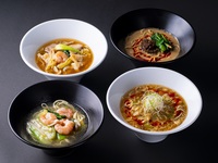雲白肉と選べる麺＆3種の杏仁豆腐 