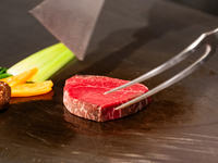 【Brisa Veranilha】 Edição limitada de verão: 6 pratos no total com frutos do mar, legumes de verão e bife selecionado, incluindo espumante de brinde