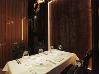 【Memorable Culinary Delights】10 courses + toasting sparkling wine