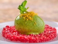 Private room guaranteed 【THE Ushimitsu Course】 A course where you can enjoy “ushimitsu” from start to finish. It includes Summer Egg Mayo Yukke ~Basil Mayo~, spicy and delicious Tartar Menchikatsu Sandwich, and 7 carefully selected grilled dishes!