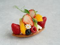 〔Takeout〕 Fruits tart