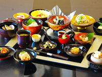 [AUGUST] WANKO ZEN -Includes Maezawa beef sirloin steak