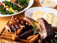 ＜Weekends&Holidays＞Seafood Dinner Buffet with all you can drink Beer and Beer cocktails.