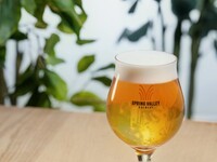 【Plan exclusivo de agosto】 “Menú de verano ‘Mugoyoi’”: 6 platos grandes con 9 variedades + bebidas ilimitadas durante 2 horas: 5.800 yenes
