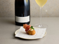 【Dinner/Tapas set】3 chef-selected daily tapas and 1 drink of your choice