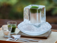 [Tea Time] Iced matcha latte in an "Ice Bowl" 